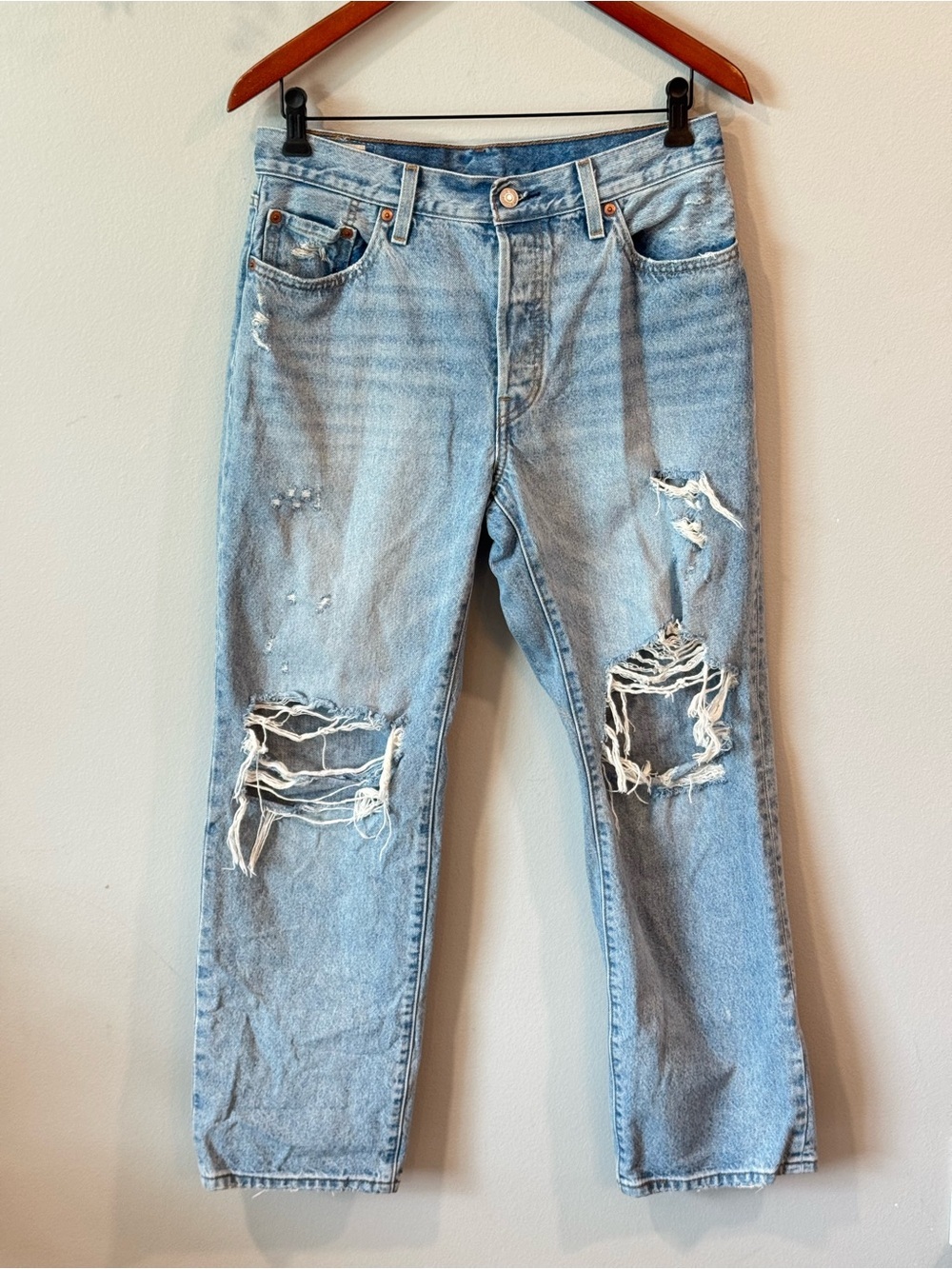 Levi's Light Blue Distressed Wide Leg Jeans Sz 29/30